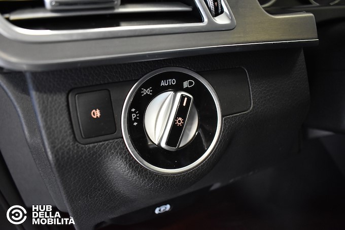 MERCEDES-BENZ E 200 BlueTEC Automatic Business